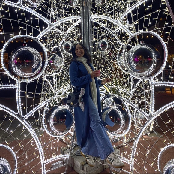 Meet your Posher, Alyssa Marie - Picture 7 of 15